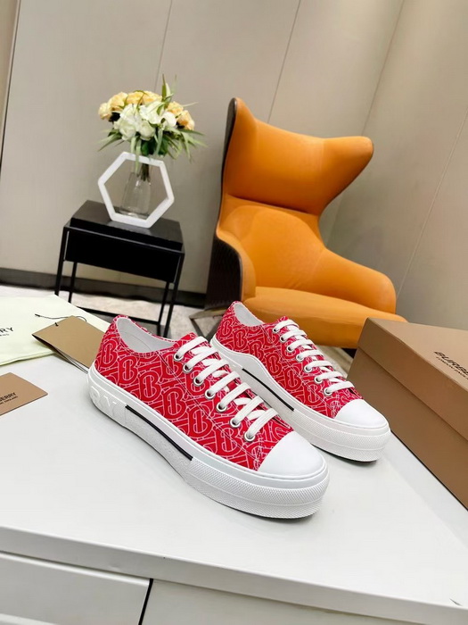 Burberry Shoes(AAA)-121