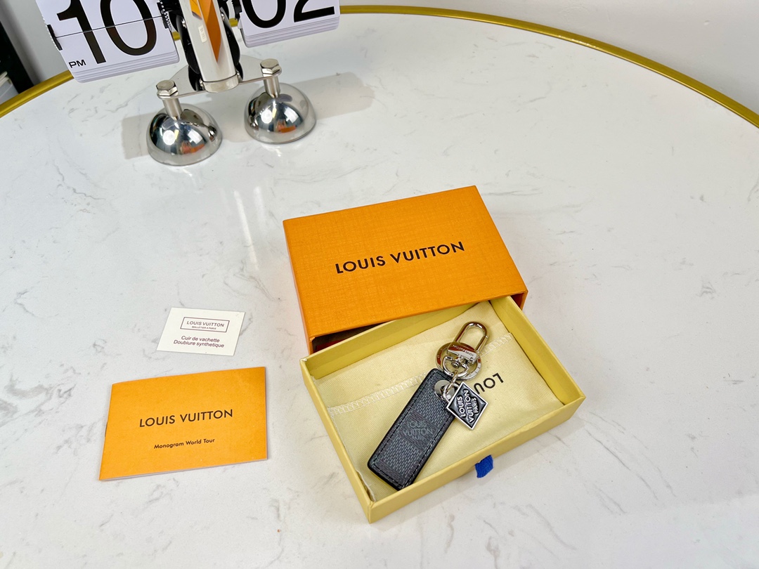LV Key Ring-351
