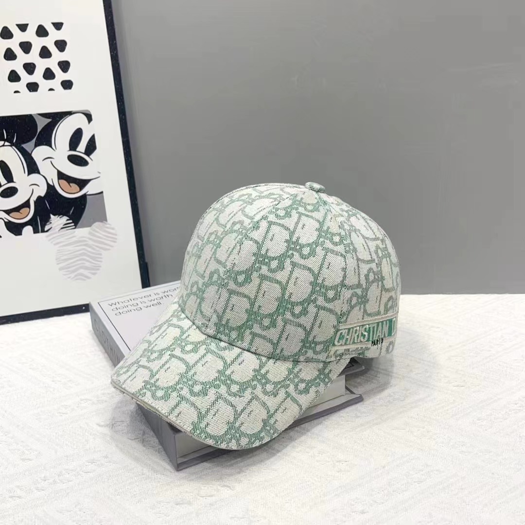 Dior Cap-452