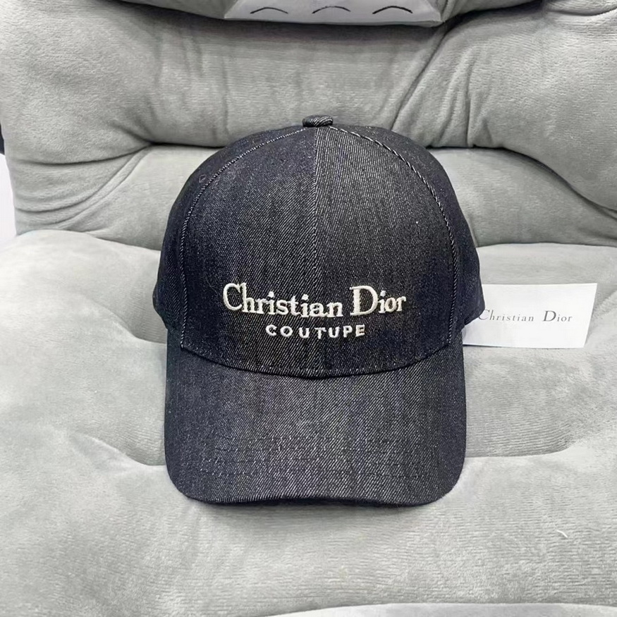 Dior Cap-439