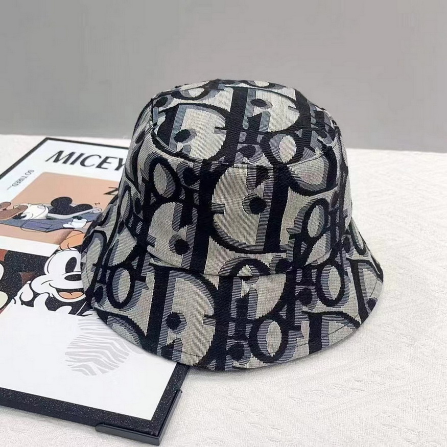 Dior Cap-435