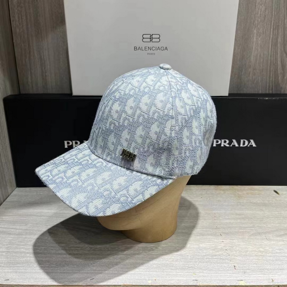 Dior Cap-431