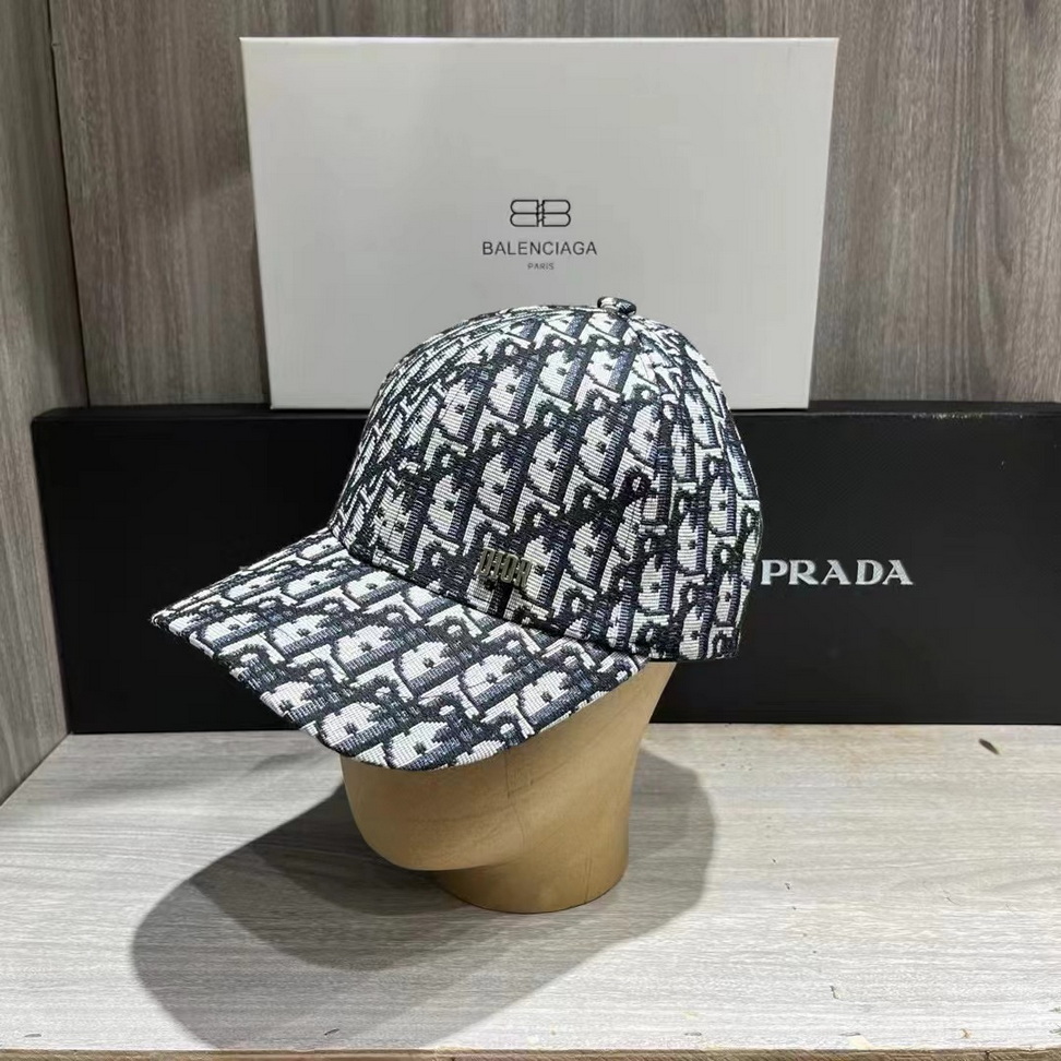 Dior Cap-430