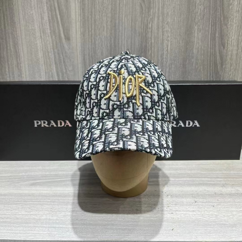 Dior Cap-427