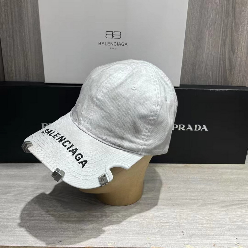 Balenciaga Cap-396