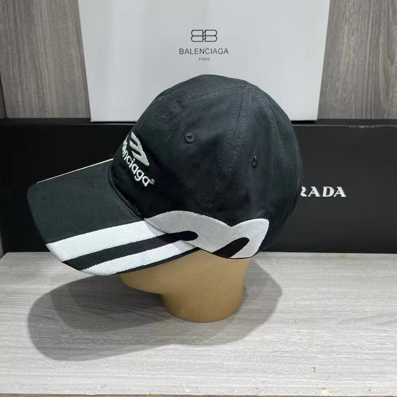 Balenciaga Cap-394