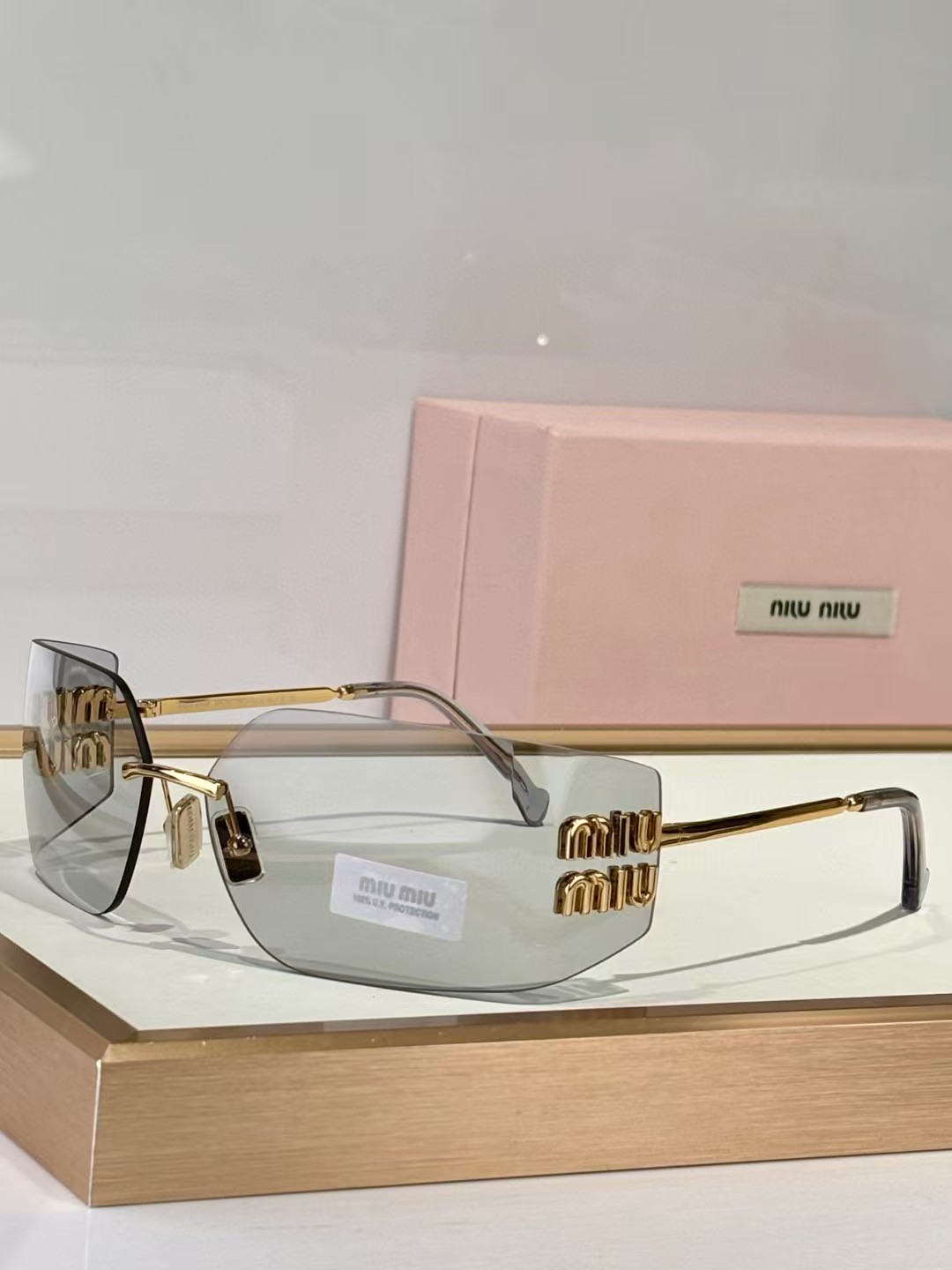 MiuMiu-1303