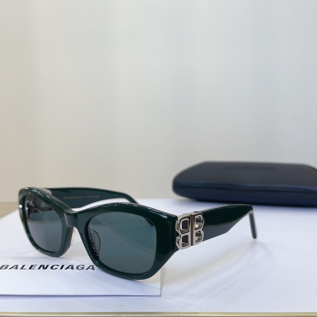 Balenciaga Sunglasses(AAAA)-690