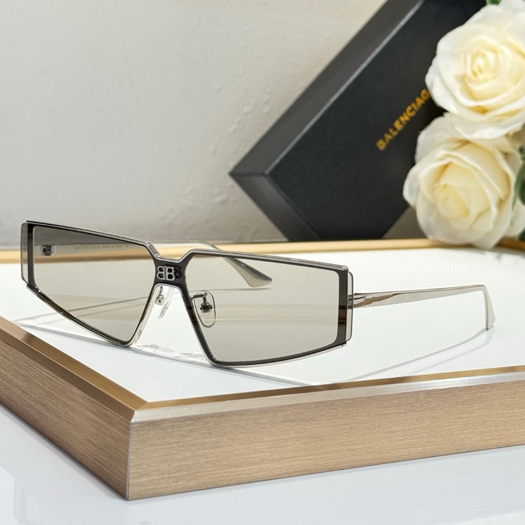Balenciaga Sunglasses(AAAA)-512