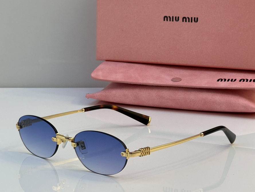 MiuMiu Sunglasses(AAAA)-697