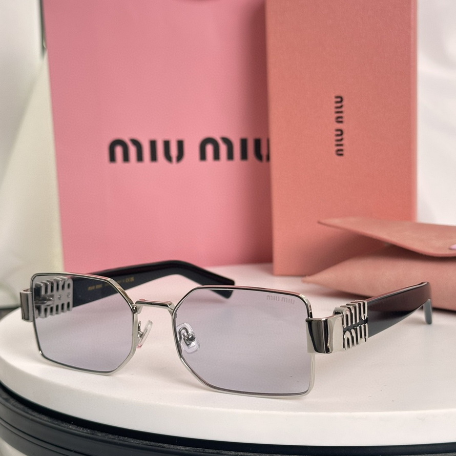 MiuMiu Sunglasses(AAAA)-588
