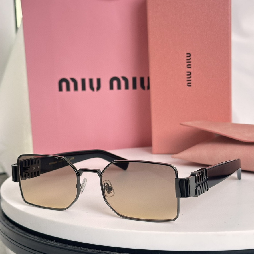 MiuMiu Sunglasses(AAAA)-584