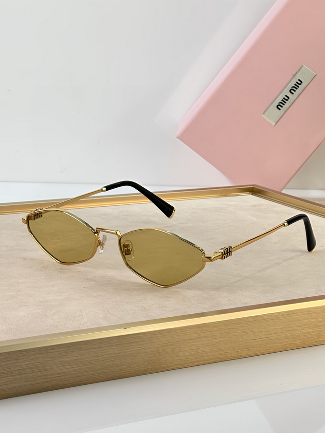 MiuMiu Sunglasses(AAAA)-547