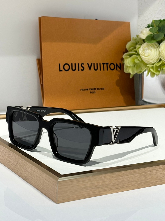 LV Sunglasses(AAAA)-2896