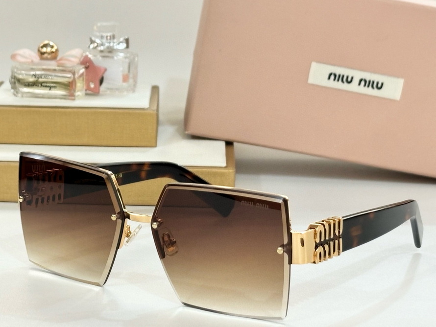 MiuMiu Sunglasses(AAAA)-510