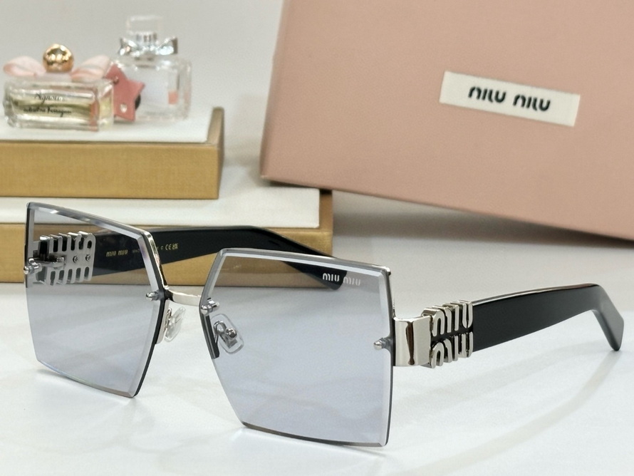 MiuMiu Sunglasses(AAAA)-509