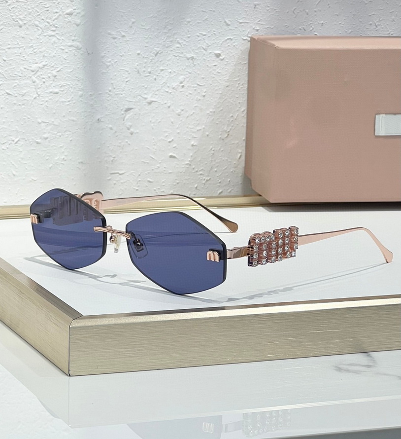 MiuMiu Sunglasses(AAAA)-422