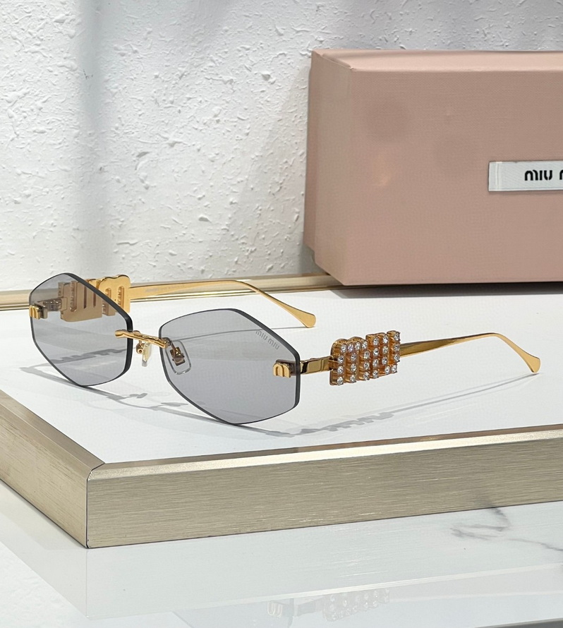 MiuMiu Sunglasses(AAAA)-419