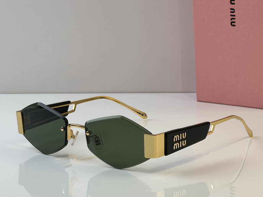 MiuMiu Sunglasses(AAAA)-375