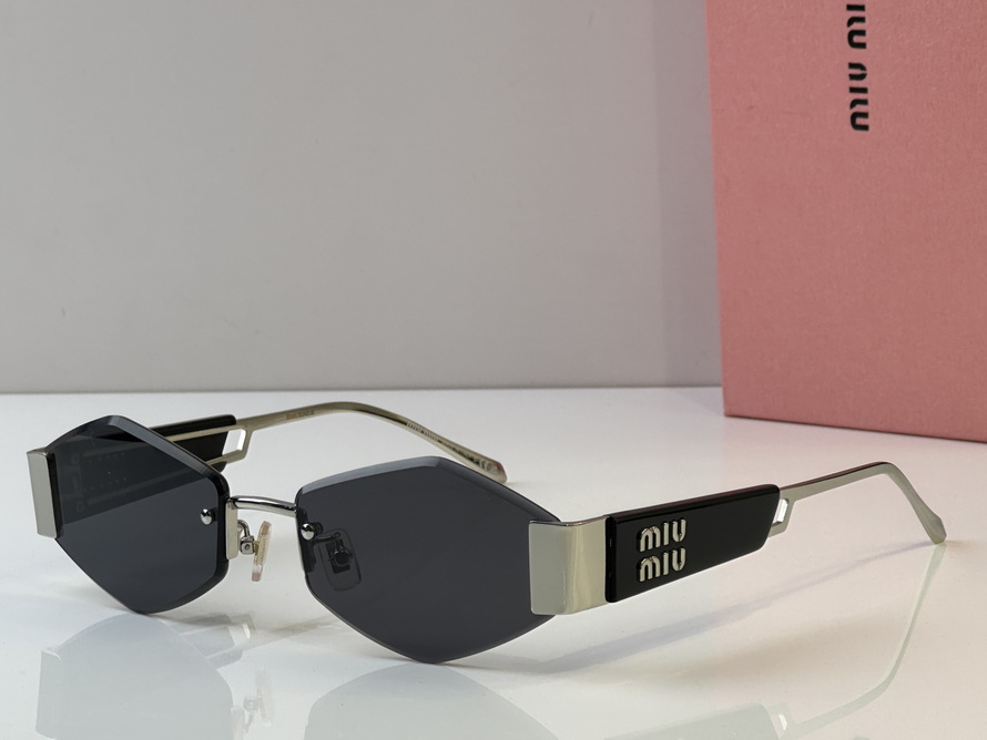 MiuMiu Sunglasses(AAAA)-374