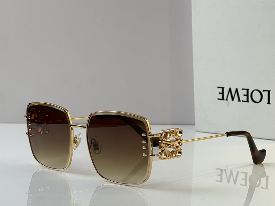 LOEWE Sunglasses(AAAA)-547