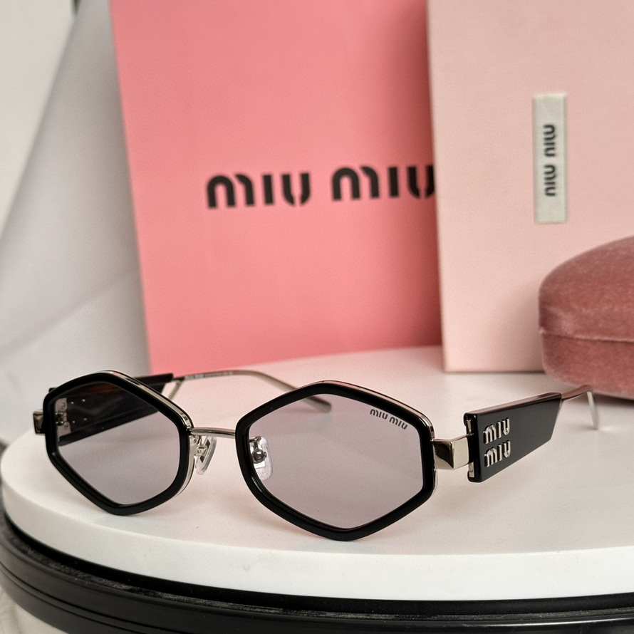 MiuMiu Sunglasses(AAAA)-032