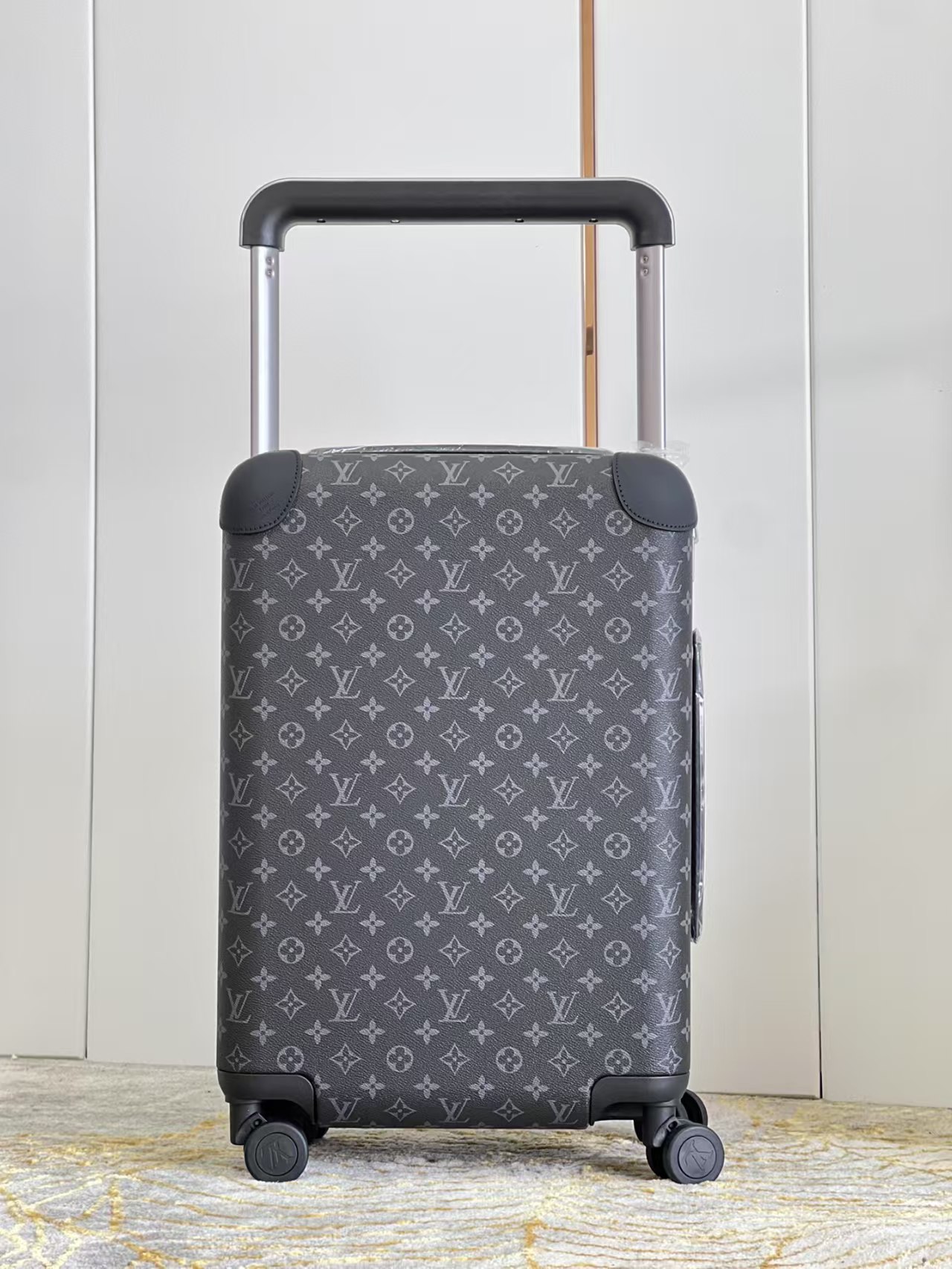 LV Suitcase(AAA)-008