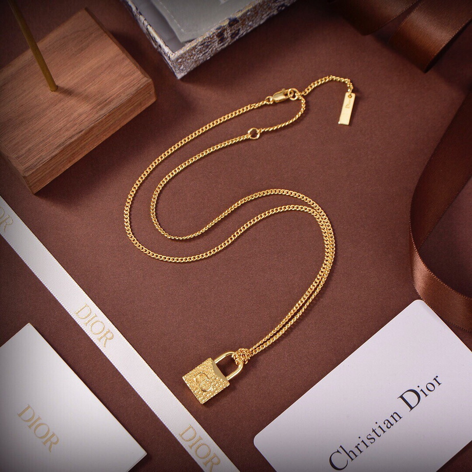 Dior Necklace-024