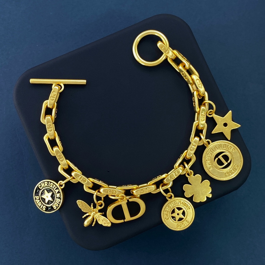 Dior Bracelet-011