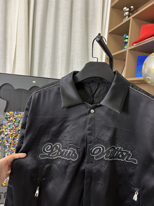 Balenciaga Jacket-132