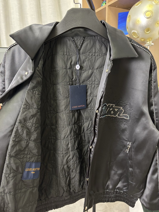 Balenciaga Jacket-132