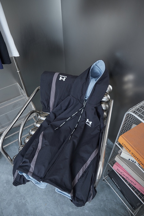 Balenciaga Jacket-137