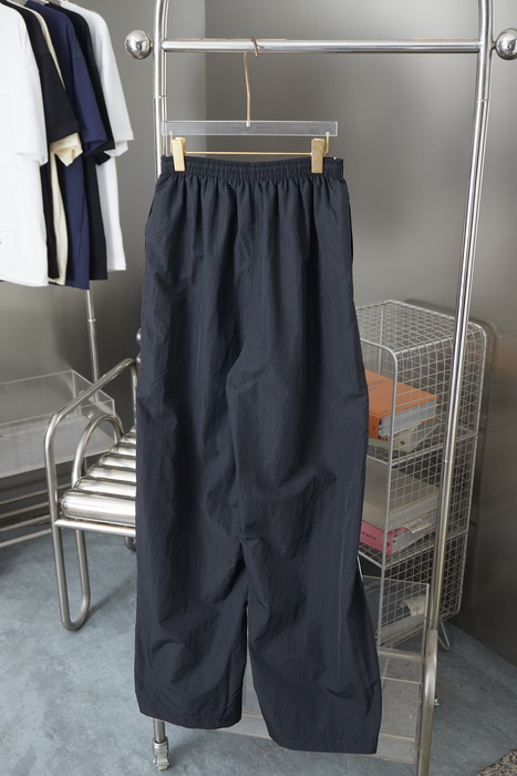 Balenciaga Pants-058