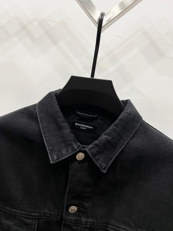 Balenciaga Hoody-096