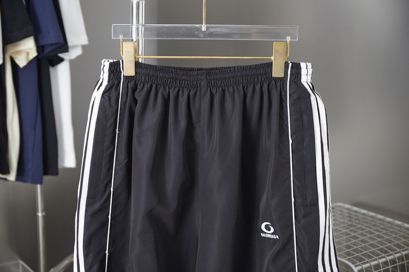 Balenciaga Pants-105