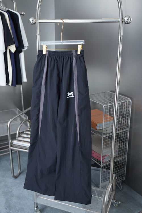 Balenciaga Pants-108