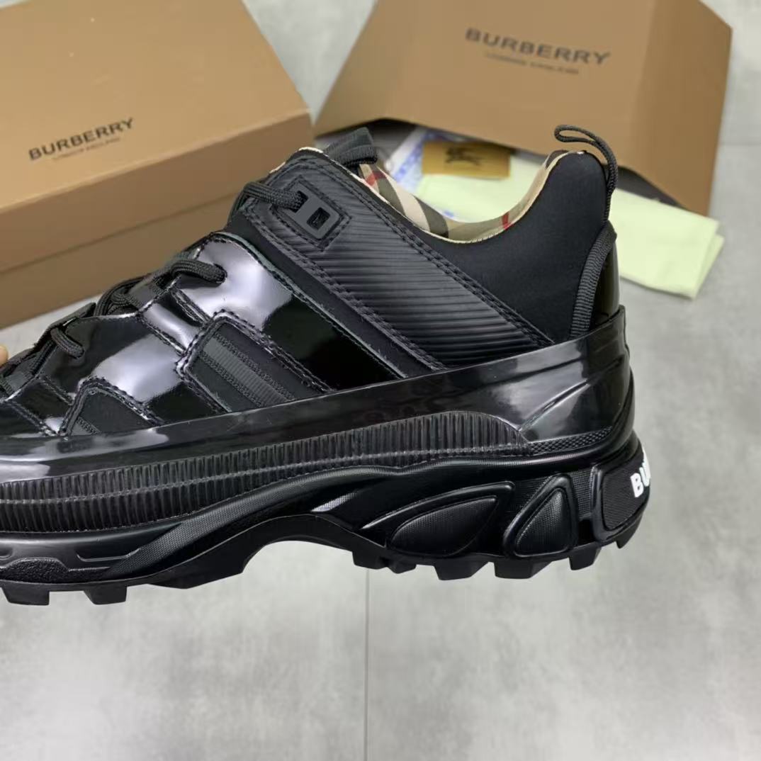 Burberry Shoes(AAA)-018
