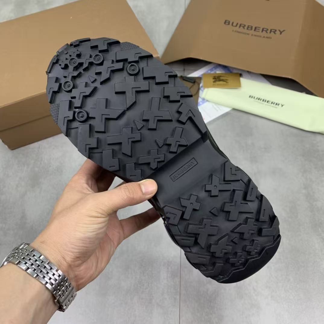Burberry Shoes(AAA)-019