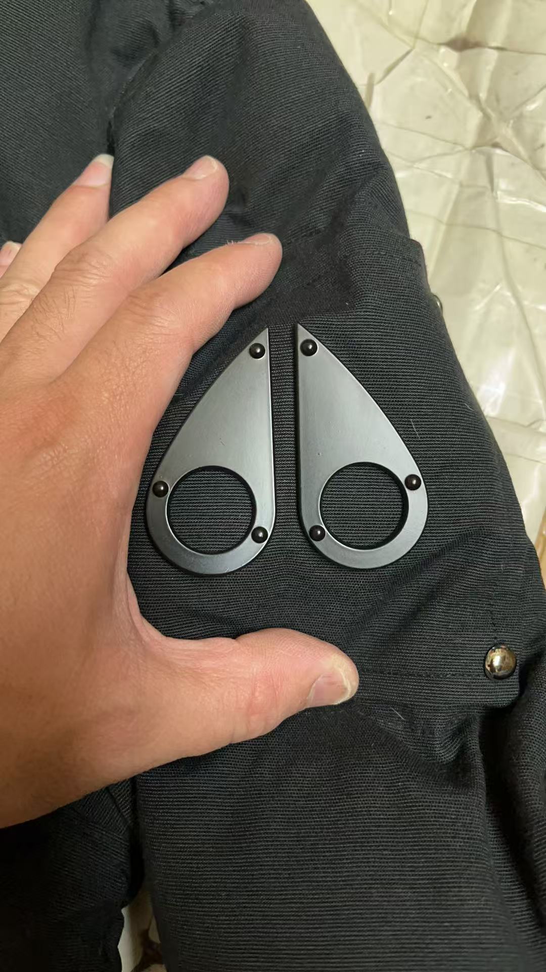 Moose Knuckles Coat-023