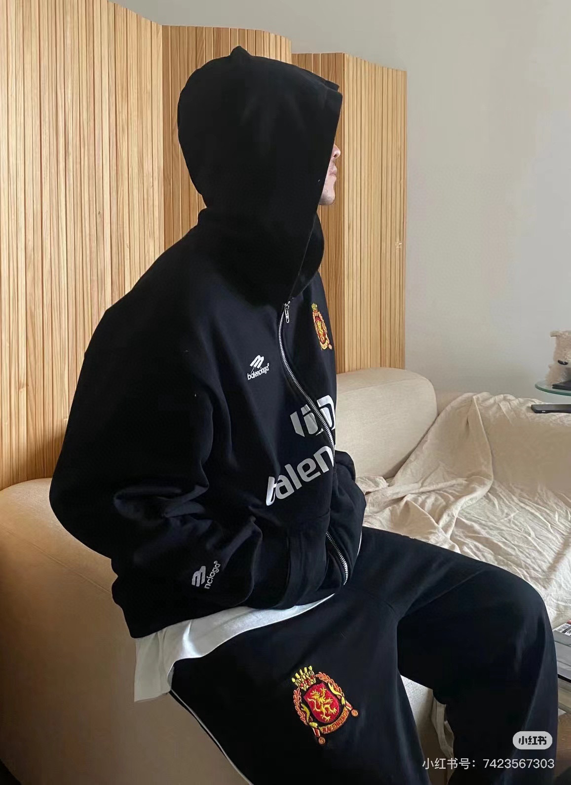 Balenciaga Jacket(AAA)-149