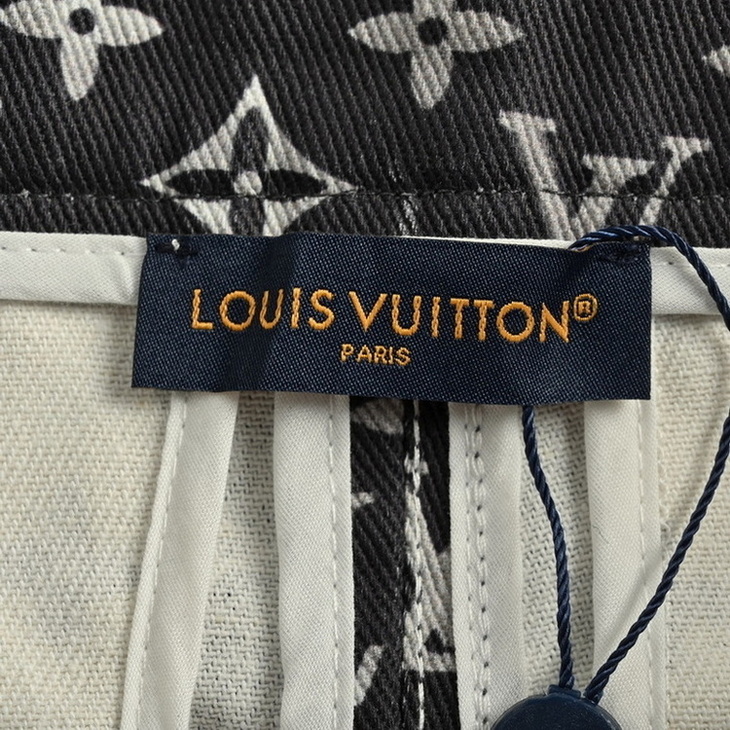 LV Jeans(AAA)-007
