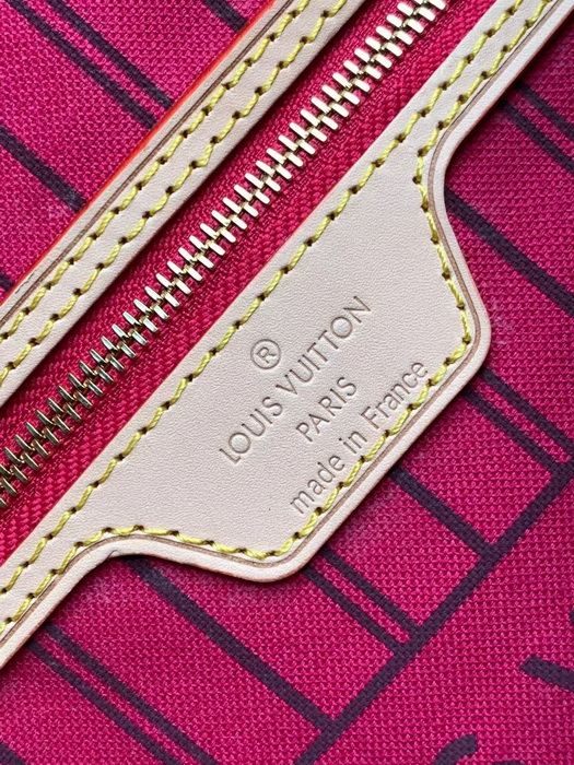 LV Handbags AAAA(Women)