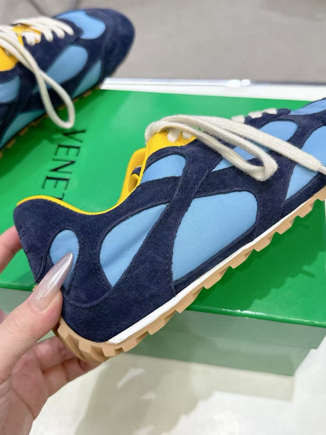 Bottega Veneta Shoes(AAA)-050