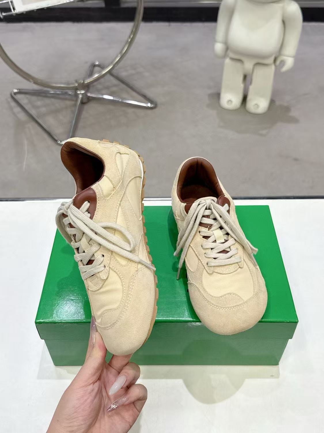 Bottega Veneta Shoes(AAA)-053