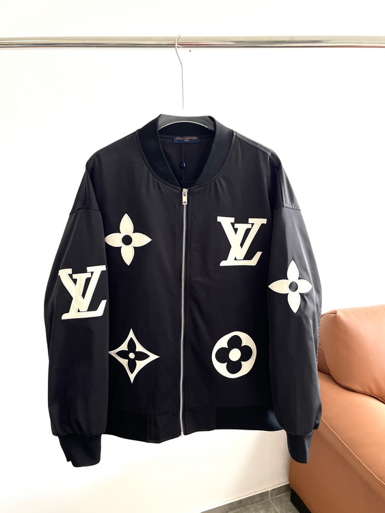 LV Jacket-076