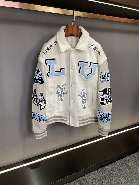 LV Jacket-087