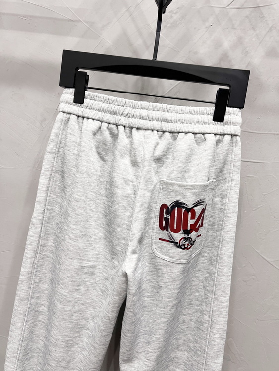 GUCCI Pants-153