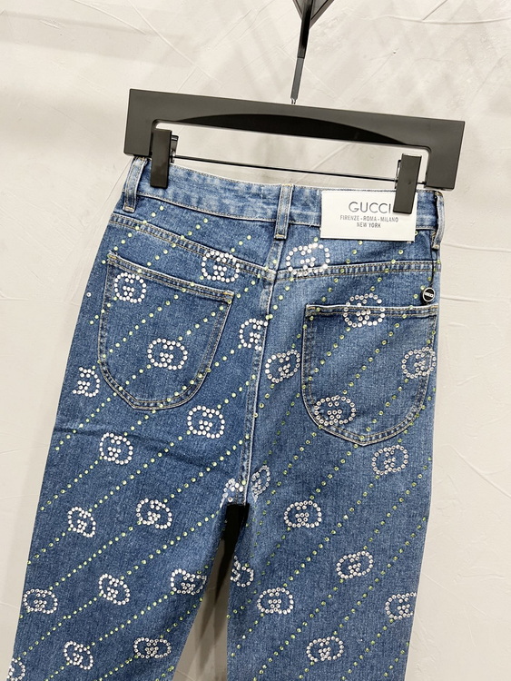 Gucci Jeans-011