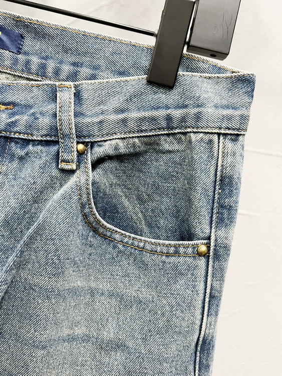 LV Jeans-059