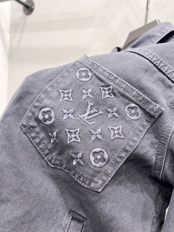 LV Jacket-145